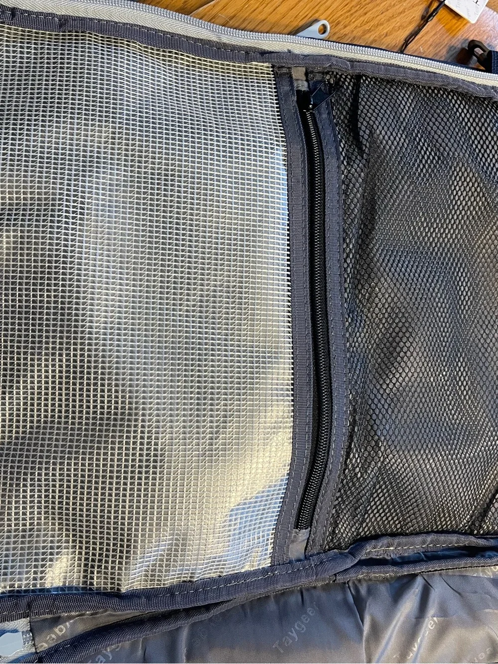 Taygeer-Navy Men's Backpack - Slim Everyday Carry